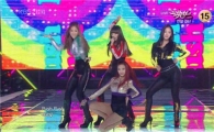 '뮤뱅' 씨스타 '섹시도도+상큼발랄' 2色 무대··'눈길'