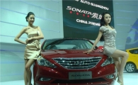 현대차, 중국시장에 '쏘나타·베르나 5도어' 첫선