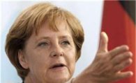 메르켈 독일 총리가 프랑스 대선 유세에 나서는 까닭은