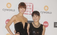 [포토]최여진-조혜련, 같은 블랙 다른 느낌