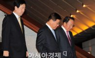 [포토] 회장님 마중나가는 삼성 그룹 3인방
