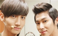TVXQ sweeps televised music charts 