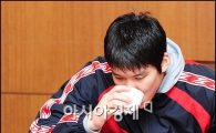 [포토]물먹는 마린보이 박태환