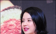 [포토]송지효 '비나이다, 강력반 시청률 대박'