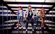 2NE1 to perform on music program in Japan