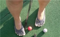 "발가락 골프화 보셨어요?"