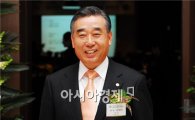 대한민국명장회 제10대 회장에 김영모 제과명장 
