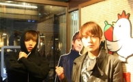 BEAST members visit Se7en's restaurant 