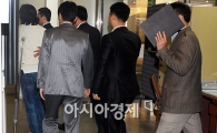 [포토]신정환, 힘겨운 몸 가누며