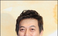 '세아이' 김갑수 "죽는 것도 힘들지만 지켜보는 것도 힘들어"