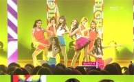 '음중' 홍수아, 배우 맞아? 걸그룹 치치와 '완벽 호흡'