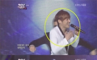 휘성이 생방송中 웃은 이유? "태우가 실수해서 그만.."