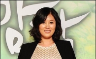 문소리, 딸 출산…"예정일 일주일 늦었지만 건강"