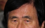 [포토]당혹스런 표정의 고흥길 의원