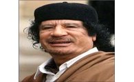 카다피, “리비아 떠나지 않을 것”