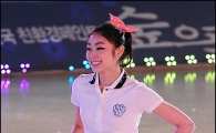 [포토]얼음 위가 가장 잘 어울리는 김연아 