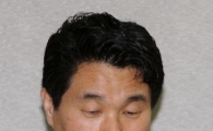[포토]고민스런 이주호 장관