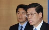 [포토]김황식 총리, 과학벨트· LH공사 관련 대국민 담화 발표