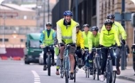 자전거로 출퇴근, “이젠 다같이 시간 맞춰 안전하게”