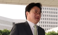 [포토]김준규 검찰총장 미소의 의미는?