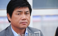 [포토] 윤성효 수원 감독 '대구전에서 부진 씻는다!'