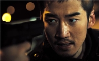 영화 <풍산개>│개 조심! 이상한 개 한마리가 튀어나왔다