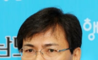 안희정號 1년, ‘참여와 소통’이 안된다