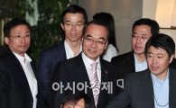 [포토] 외신기자 만나는 박재완 장관