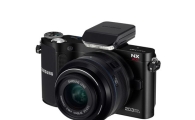 삼성전자, 2030만 화소 미러리스 카메라 'NX200' 출시