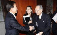 [포토]이동근 부회장 日가나자와 상의 회장 접견 