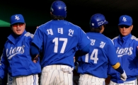 [포토] 류중일 감독 '잘했다 얘들아'