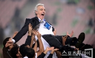 [포토] 포사티 감독 '우승이다!'