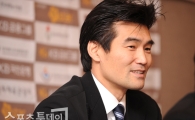 [포토] 챔피언 결정전 출사표 던지는 연세대 정재근 감독