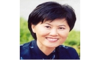 한비야, 이화여대 초빙교수로 강단 선다 