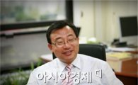 이정현 "정수장학회, 박근혜 10살 때 일…野 정치적 이용"