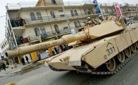 미국 의회 육군에 M1탱크 구매 강권하는 이유는?