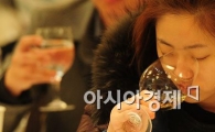 [포토] "이 와인의 정체는?"