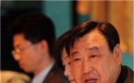 [포토] 노조의 정치참여 비난하는 이희범 회장