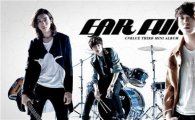 CNBLUE rules Gaon's weekly charts with "EAR FUN"