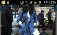 '버스 무릎녀' 아버지뻘 무릎 꿇리고 이런 말까지…