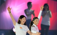 [포토] 김연아 '팬과 함께 꾸미는 오프닝 인사'