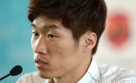 [포토] 박지성 '태국 축구 꿈나무들에게 희망을'