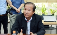 [포토] 장병수 롯데 사장 '5~10년 후에 논의해도 늦지 않아'