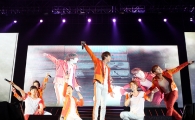 신화 북경 콘서트│세월을 뛰어넘는 현재진행형의 선물