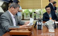 [포토] 구본능 KBO 총재 '이 난국을 어찌 극복할꼬'