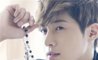 Kim Hyun-joong heats up Oricon's weekly chart with 2nd single