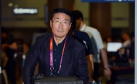 [포토] 귀국하는 여자배구 대표팀 김형실 감독