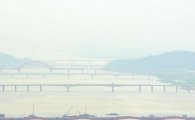[포토] 서울 시정거리 20km, 누렇게 변한 한강