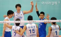 [포토] 기뻐하는 삼성화재 '수원컵 우승을 향해!'