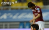[포토] 아쉬운 대전시티즌 '다 잡은 승리였는데'